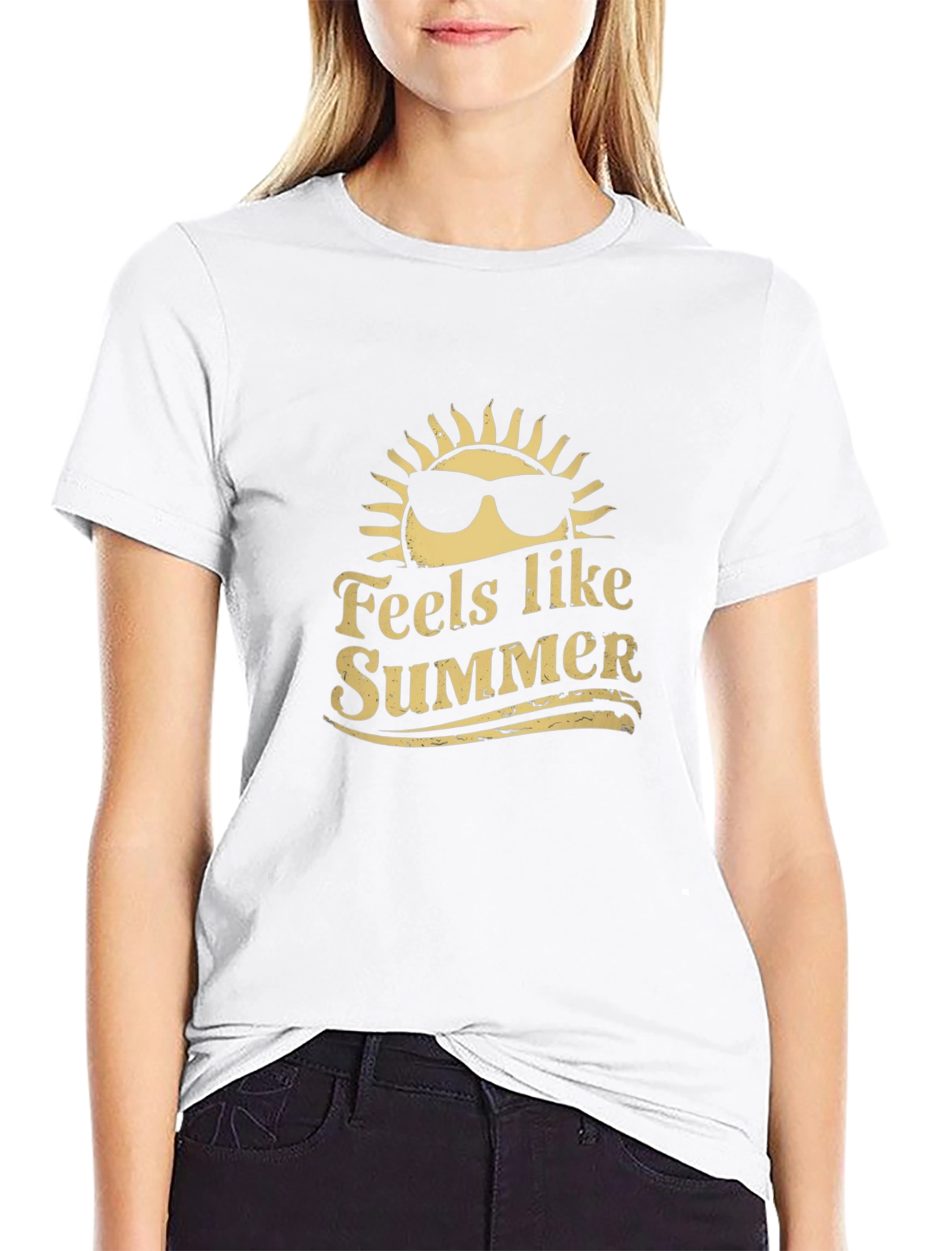 Feels Like Summer Graphic T-Shirt
