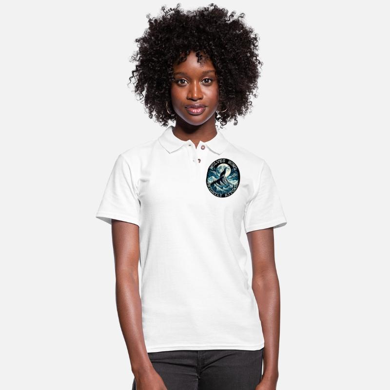 MOONLIT WOLF HOWL NIGHTLY RITUAL, WILDERNESS