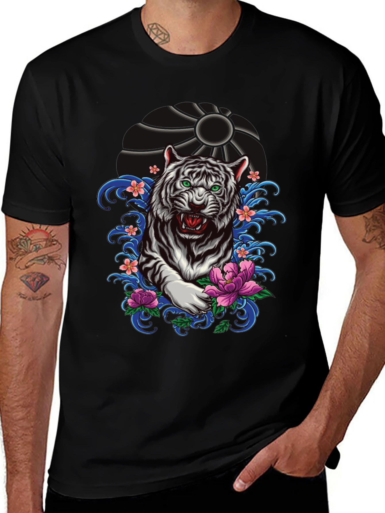 Tiger Graphic Tee - Black Short Sleeve Shirt