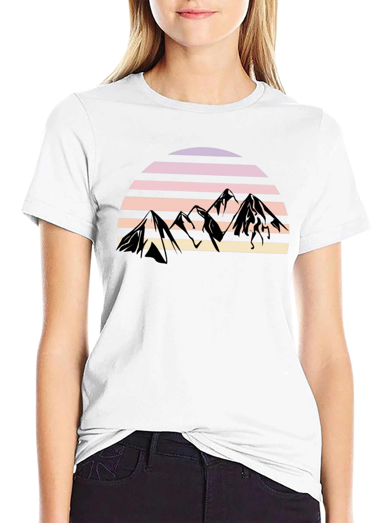 Retro Mountain Sunset Graphic Tee - Stylish Comfort