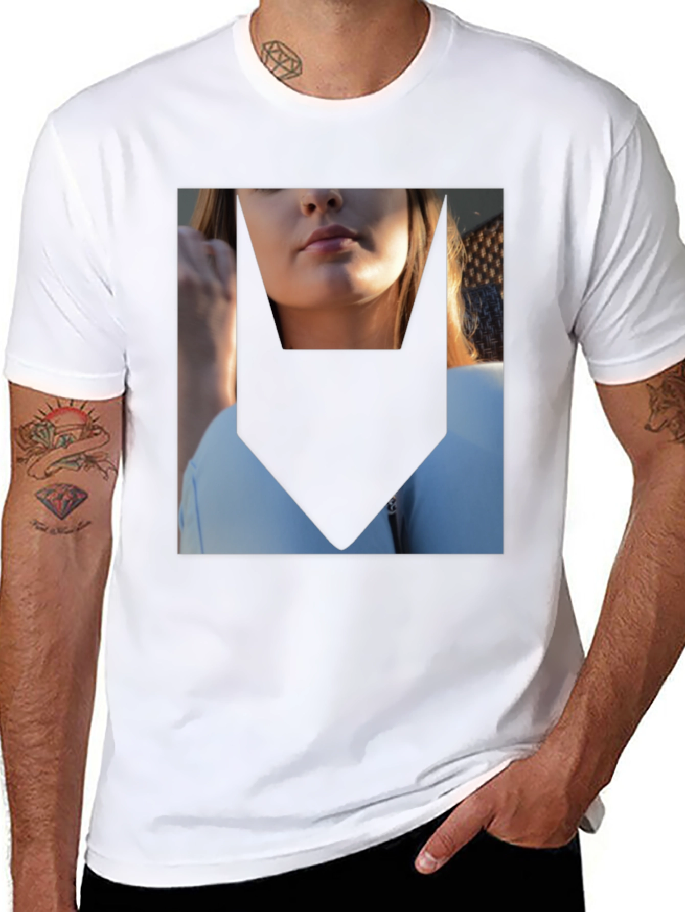 Abstract Graphic Tee - Modern Style