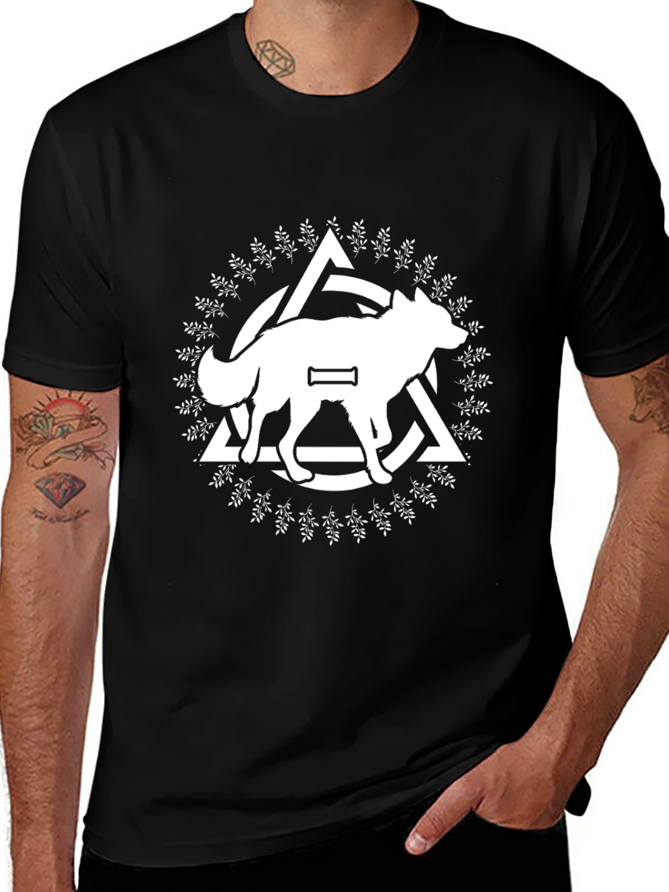 Wolf Graphic Tee - Black Cotton Blend