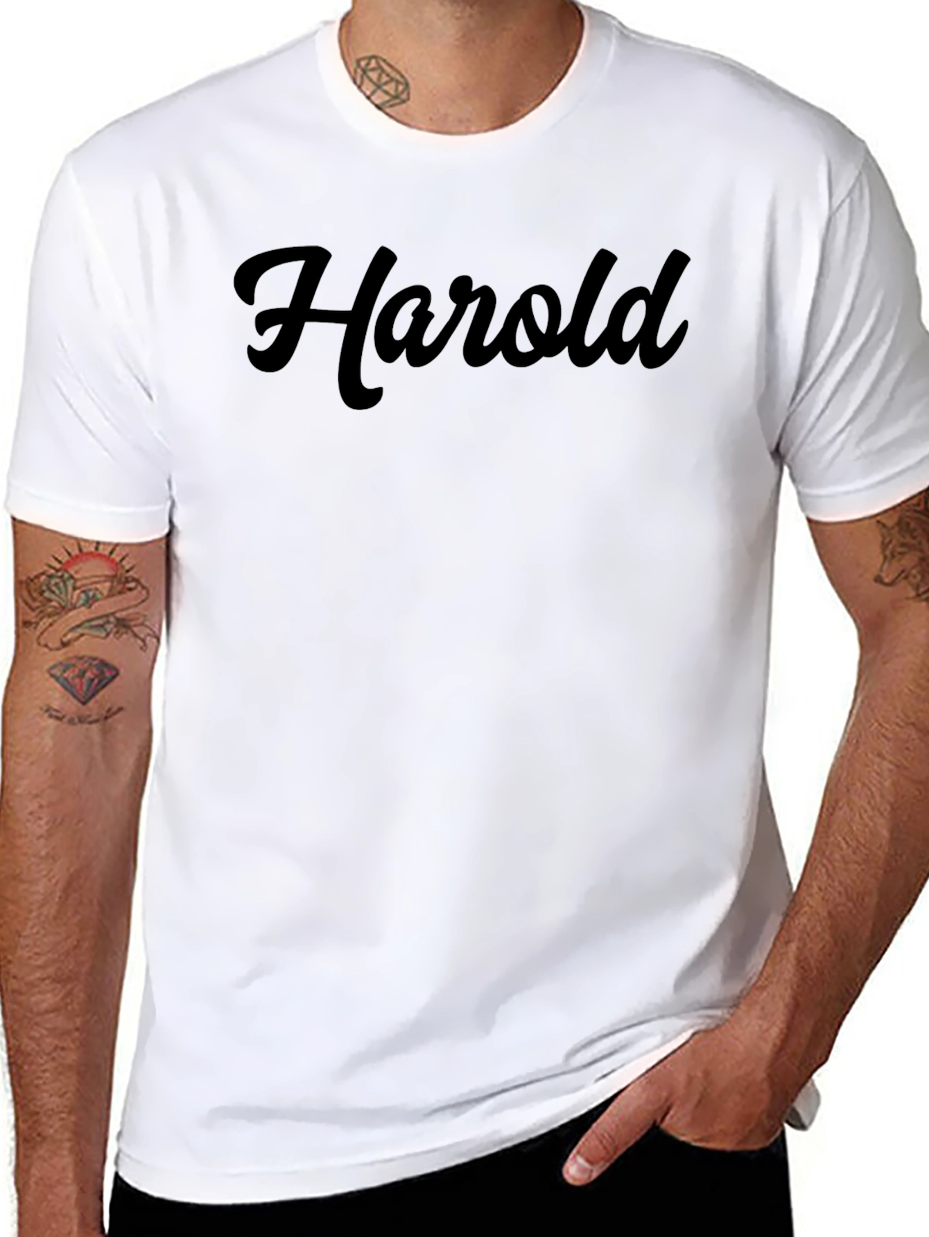 Harold Black Graphic Tee - Casual Style