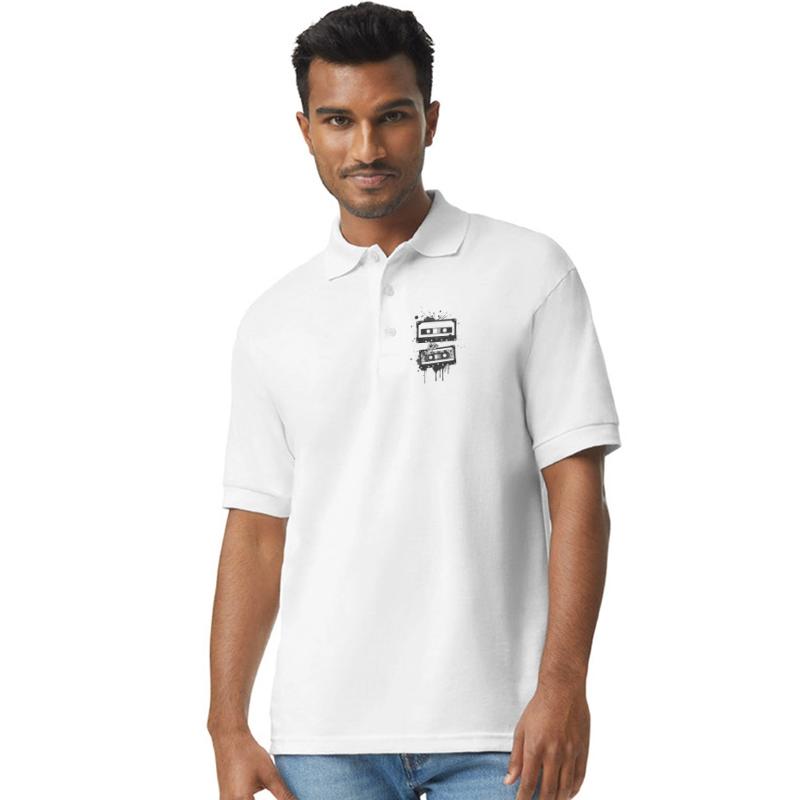 ARTISTIC CASSETTE TAPES : VINTAGE MUSIC AND ART