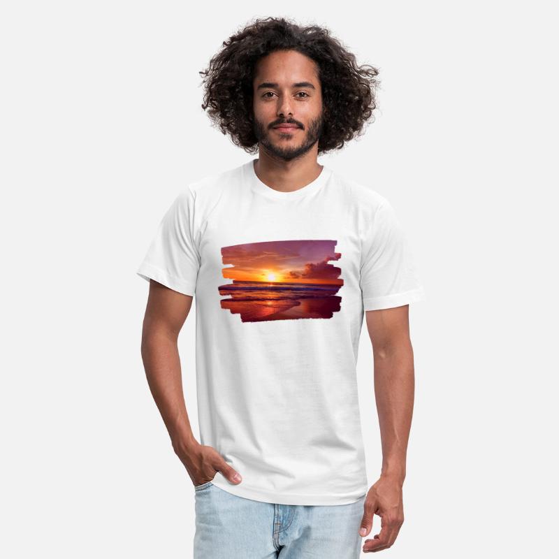 BEAUTIFUL SUNSET BEACH HORIZON