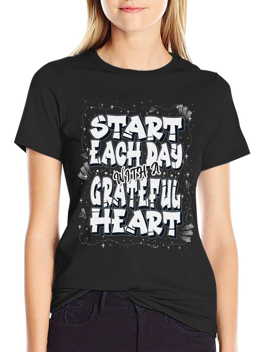 Grateful Heart Graphic Tee - Stylish Comfort
