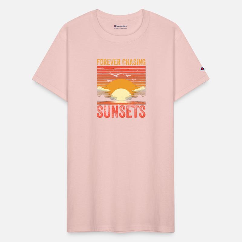 Forever Chasing Sunsets Retro Summer Vacation