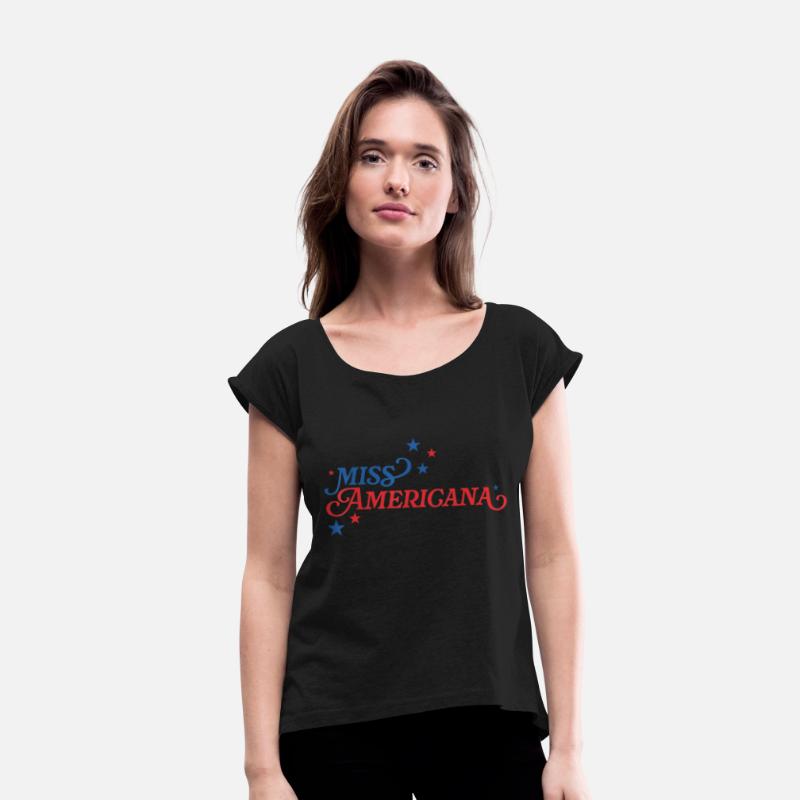 Miss-Americana-Fourth-July-Apparel