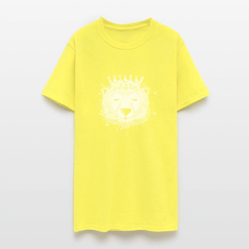 Polar bear with crown