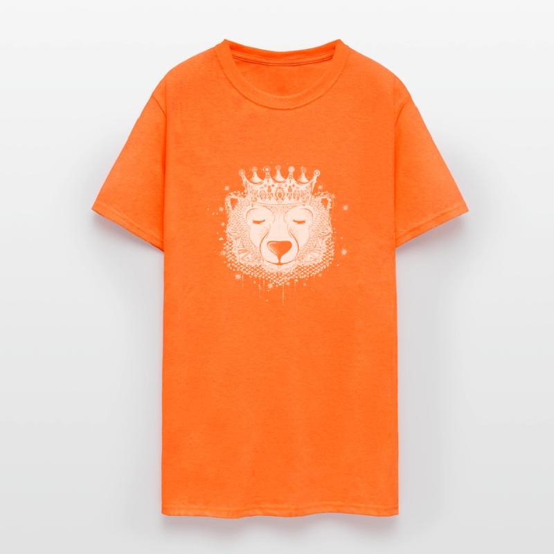 Polar bear with crown