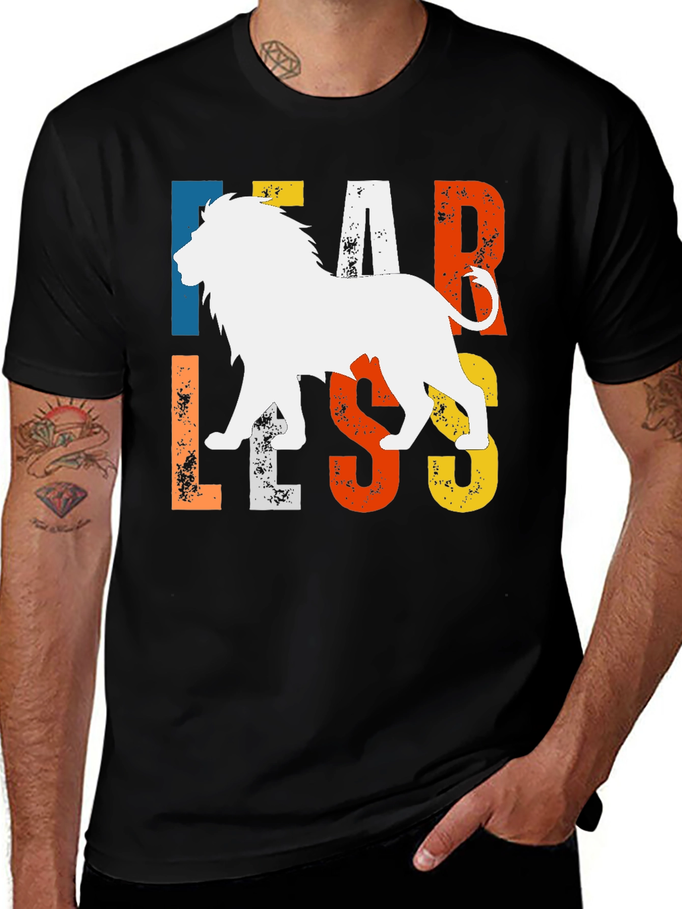 Fearless Lion Graphic Tee - Bold Animal Print T-Shirt