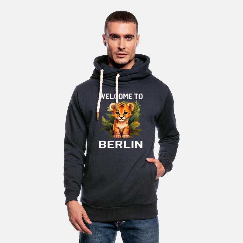 "Welcome to Berlin" Lion - City Life with a Twist